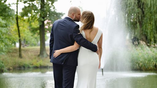 sesja plenerowa Młodej Pary w parku Villi Antonius