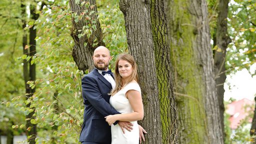 sesja plenerowa Młodej Pary w parku Villi Antonius