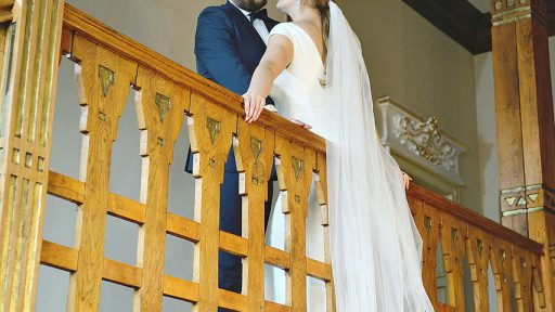 sesja zdjęciowa Młodej Pary w stylowych wnętrzach Villi Antonius