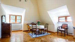 Stylowe urządzenie i odrestaurowane z wielką dbałością wnętrze