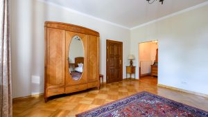 Jasne, przestronnie i stylowo urządzone wnętrza