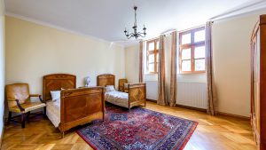 Jasne, przestronnie i stylowo urządzone wnętrza