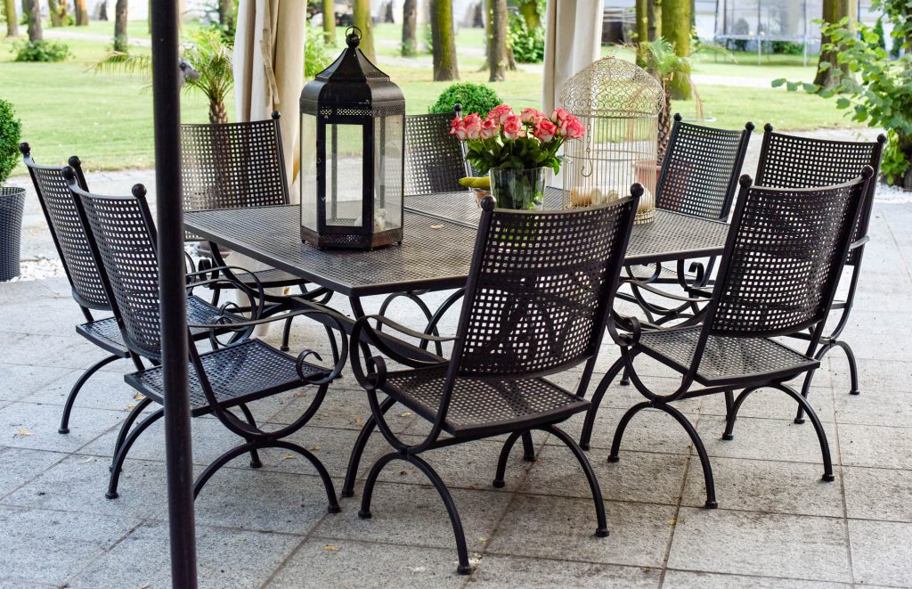 wypoczynek w parku willi